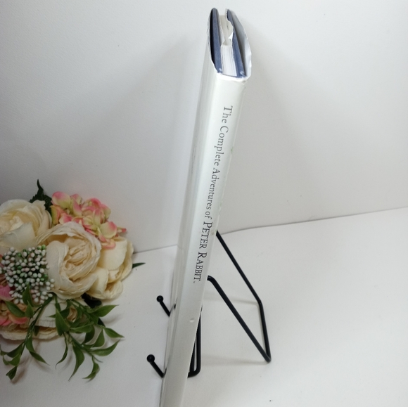 The Complete Adventures of Peter Rabbit by Beatrix Potter. Petter Rabbit Book. - Picture 9 of 14